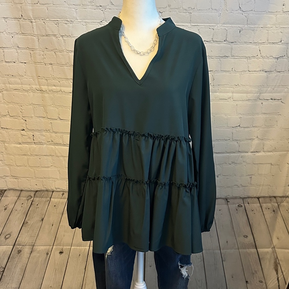 Elegant Green Women's Top